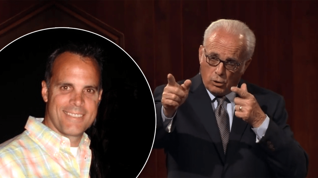 john macarthur mark macarthur son disqualified