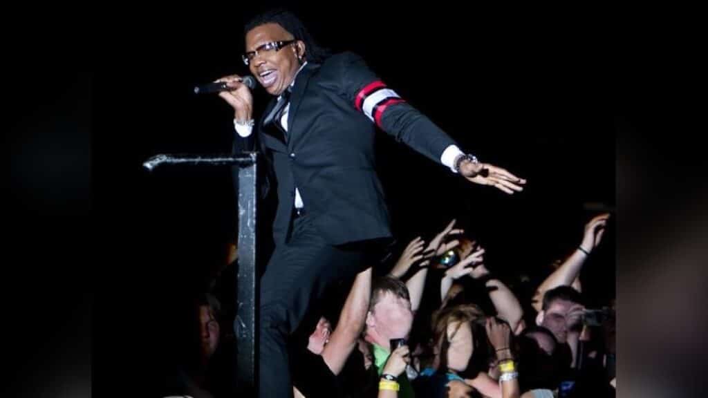 michael tait more men minors concert