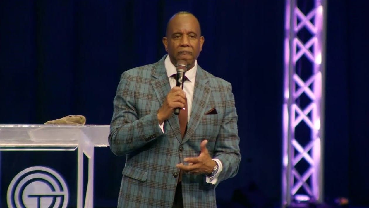 Detroit Pastor Admits 'Inappropriate Relationship' With Former Member